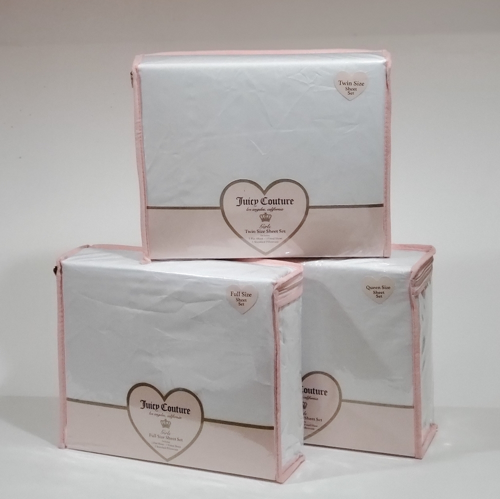 Juicy Couture Solid White Sheet Set